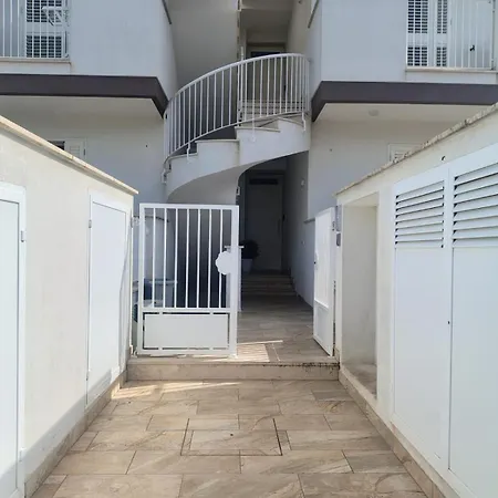 Apartmán La Perla Di Castro *